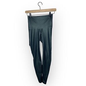 Old Navy Active Go Dry Dark Green Shimmer Leggings